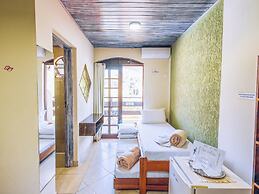 VELINN Pousada Casa de Pedra Ilhabela