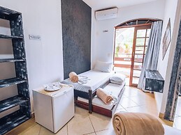 VELINN Pousada Casa de Pedra Ilhabela