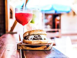 VELINN Pousada Casa de Pedra Ilhabela