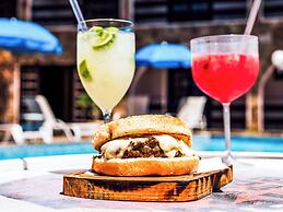 VELINN Pousada Casa de Pedra Ilhabela