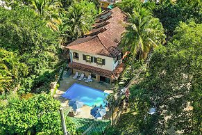 VELINN Feiticeira Praia Hotel