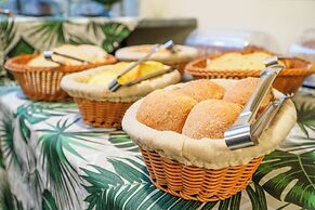 VELINN Feiticeira Praia Hotel