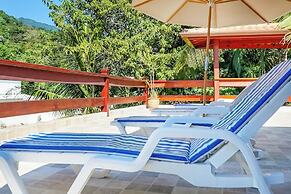 VELINN Feiticeira Praia Hotel