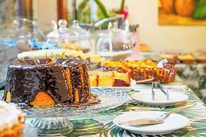 VELINN Feiticeira Praia Hotel