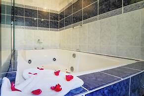 VELINN Feiticeira Praia Hotel