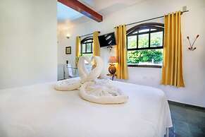 VELINN Feiticeira Praia Hotel