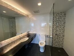The One Hotel Bay Breeze Pattaya