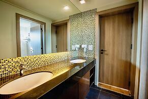 The One Hotel Bay Breeze Pattaya