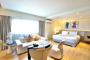 The One Hotel Bay Breeze Pattaya