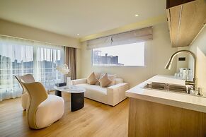 The One Hotel Bay Breeze Pattaya