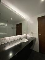 The One Hotel Bay Breeze Pattaya