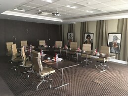 City Residence Paris CDG Airport