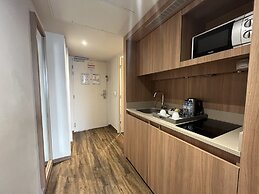 City Residence Paris CDG Airport