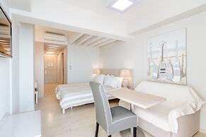 Palm Beach Apartments - Studio