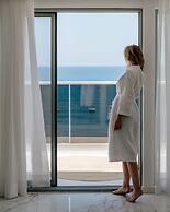 Palm Beach Apartments - Studio