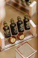 Palm Beach Apartments - Studio