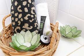 Arabella Garden Inn Motel