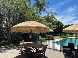 Arabella Garden Inn Motel