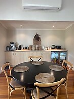 Arabella Garden Inn Motel