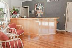 Arabella Garden Inn Motel