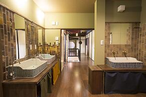 Guesthouse U-En - Hostel