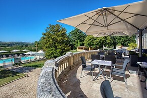 Domaine du Château de Monrecour – Hôtel et Restaurant