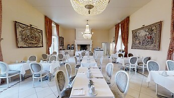 Domaine du Château de Monrecour – Hôtel et Restaurant