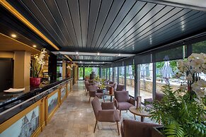 Domaine du Château de Monrecour – Hôtel et Restaurant