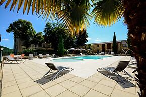 Domaine du Château de Monrecour – Hôtel et Restaurant