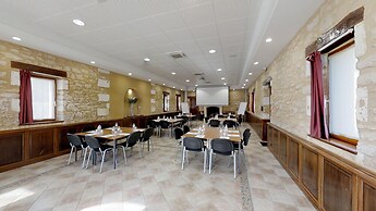 Domaine du Château de Monrecour – Hôtel et Restaurant