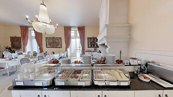Domaine du Château de Monrecour – Hôtel et Restaurant