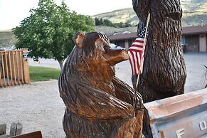 Big Bear Motel