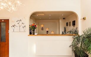 Roseview Alexandra Palace Hotel