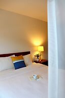 August Jack Motor Inn