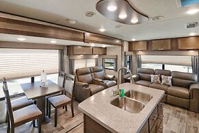 Sunshine Key RV Resort & Marina