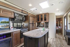 Sunshine Key RV Resort & Marina