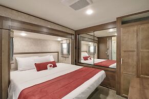 Sunshine Key RV Resort & Marina