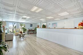 Sunshine Key RV Resort & Marina