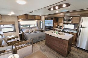 Sunshine Key RV Resort & Marina