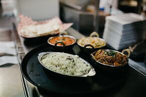 Golden Village Lodge