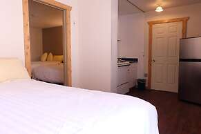 Golden Village Lodge