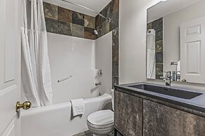 Canmore Rocky Mountain Inn