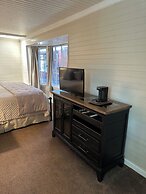 Napa Valley Railway Inn