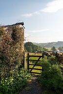 Alltybrain Farm Cottages and B&B