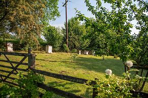 Alltybrain Farm Cottages and B&B