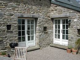 Alltybrain Farm Cottages and B&B