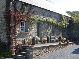 Alltybrain Farm Cottages and B&B