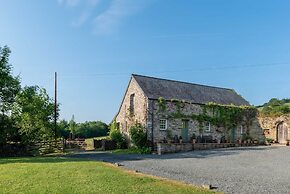 Alltybrain Farm Cottages and B&B