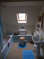 Alltybrain Farm Cottages and B&B