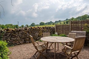 Alltybrain Farm Cottages and B&B